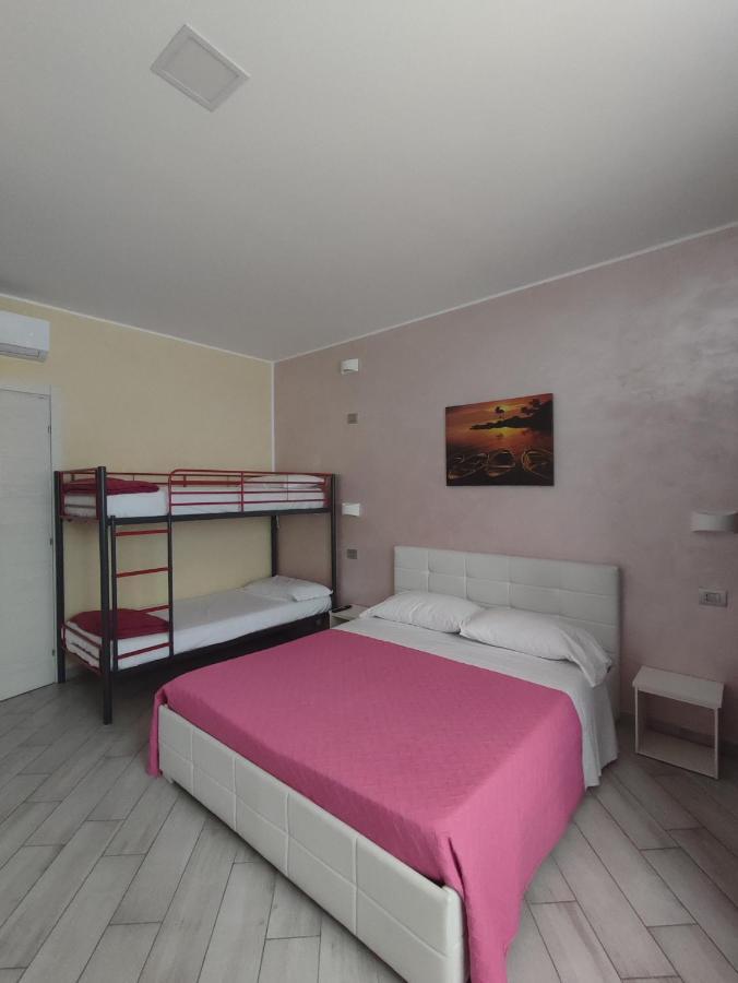 Villa Ormeni Cardano Al Campo Δωμάτιο φωτογραφία