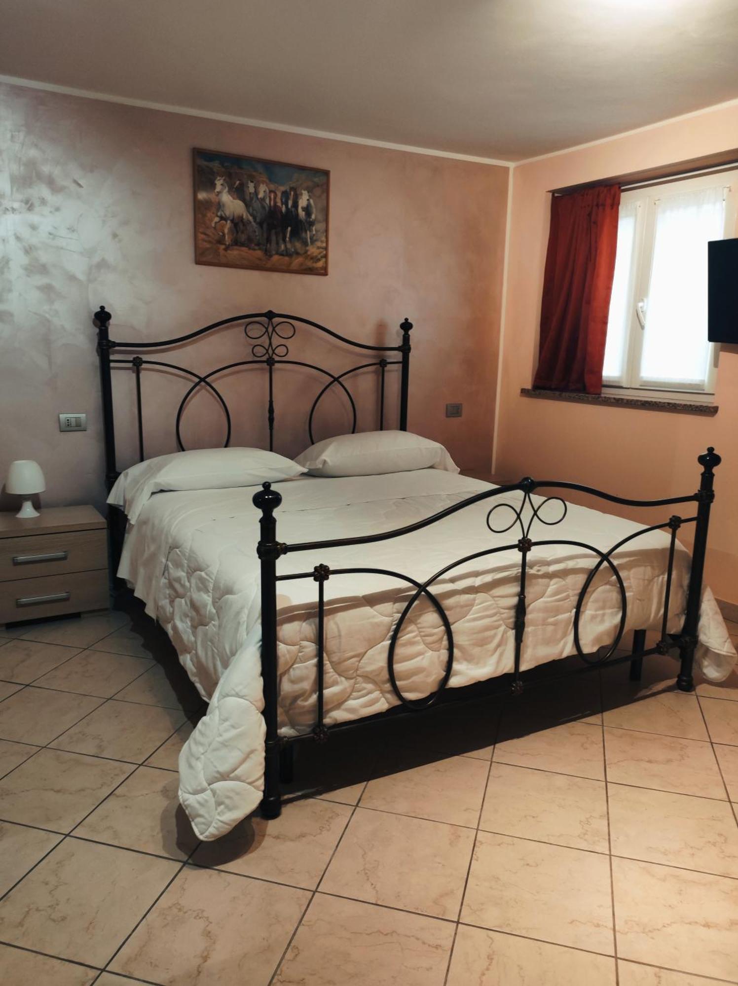Villa Ormeni Cardano Al Campo Εξωτερικό φωτογραφία